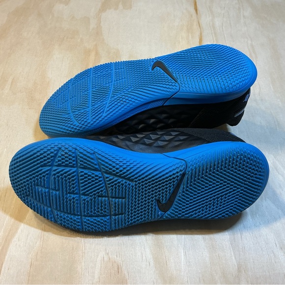 Nike Tiempo Indoor Soccer Shoes 1Y - Picture 5 of 8